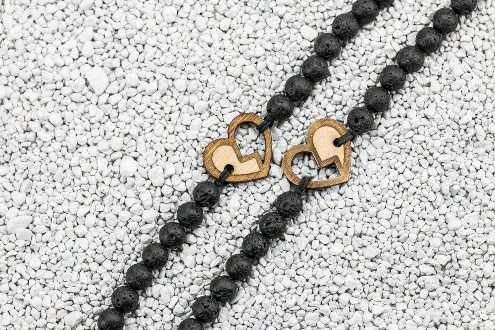 Wooden Bracelet Hearts Anigre Stone (Set of 2 items) (2)
