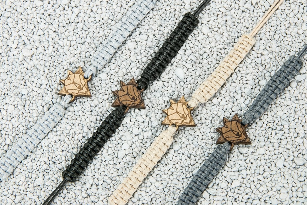 Wooden Bracelet Wolf Merbau Cotton (2)