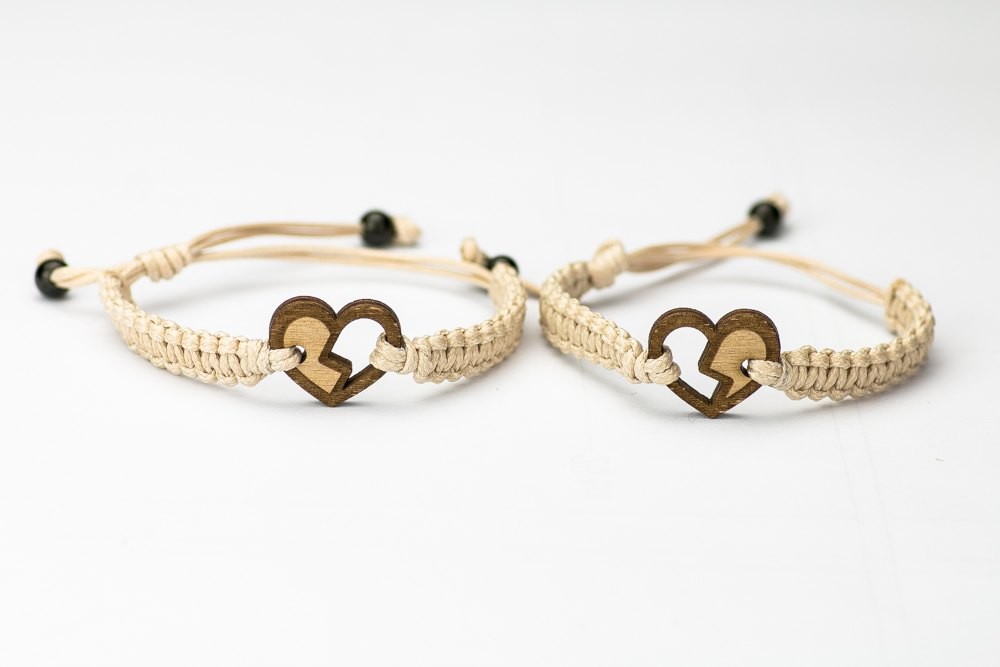 Wooden Bracelet Hearts Anigre Cotton (Set of 2 items) (3)