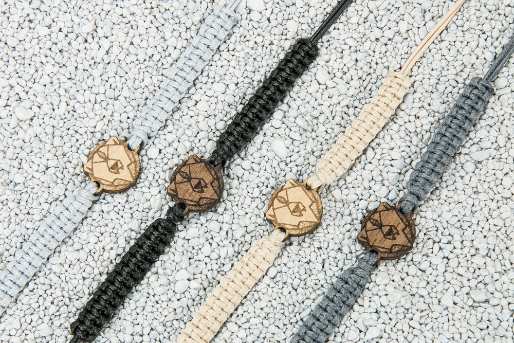 Wooden Bracelet Bear Anigre Cotton (2)