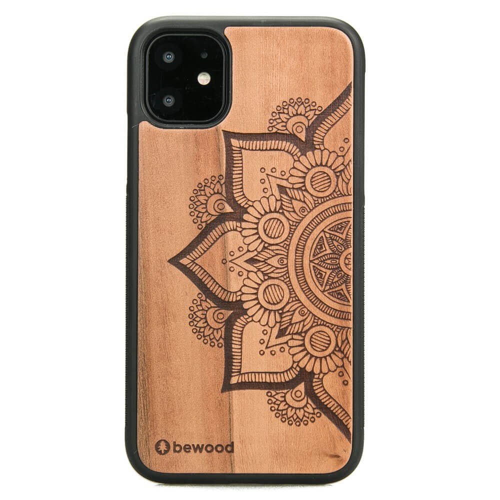 Drewniane Etui na iPhone 11 MANDALA JABŁOŃ (1)