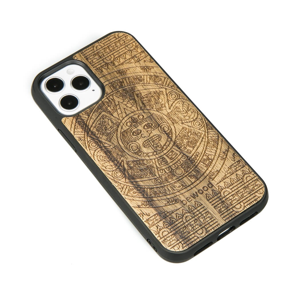 Drewniane Etui na iPhone 12 / 12 Pro KALENDARZ AZTECKI LIMBA (2)