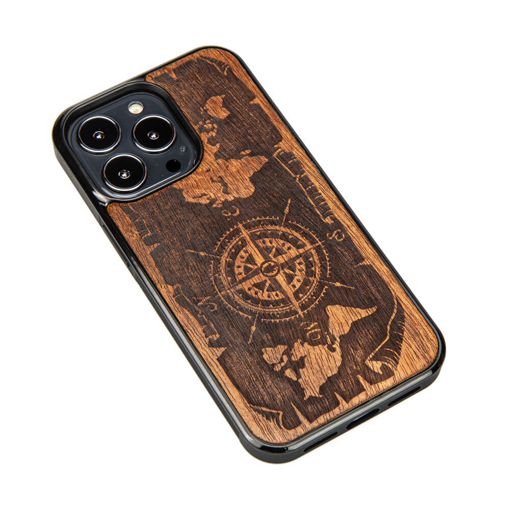 Drewniane Etui na iPhone 13 Pro RÓŻA WIATRÓW MERBAU (2)