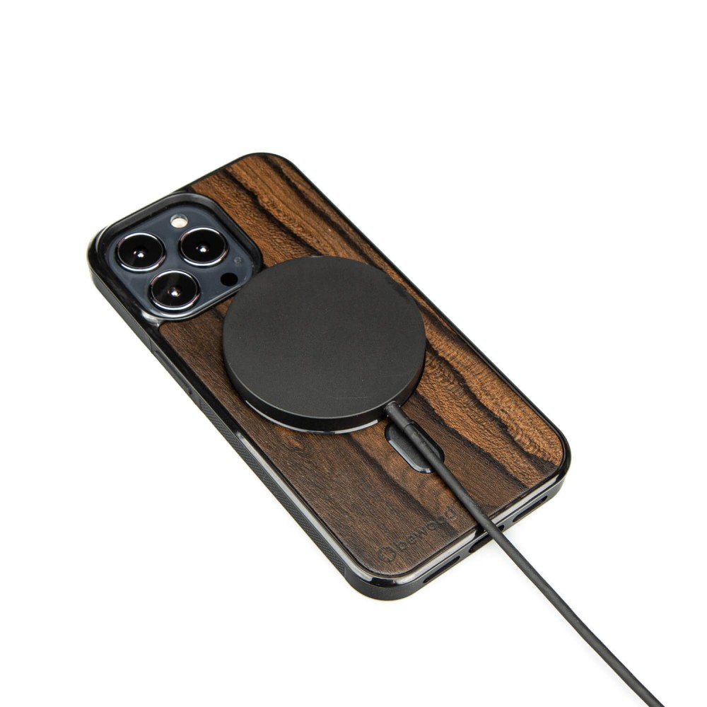 Drewniane Etui Bewood na iPhone 13 Pro Ziricote MagSafe (3)