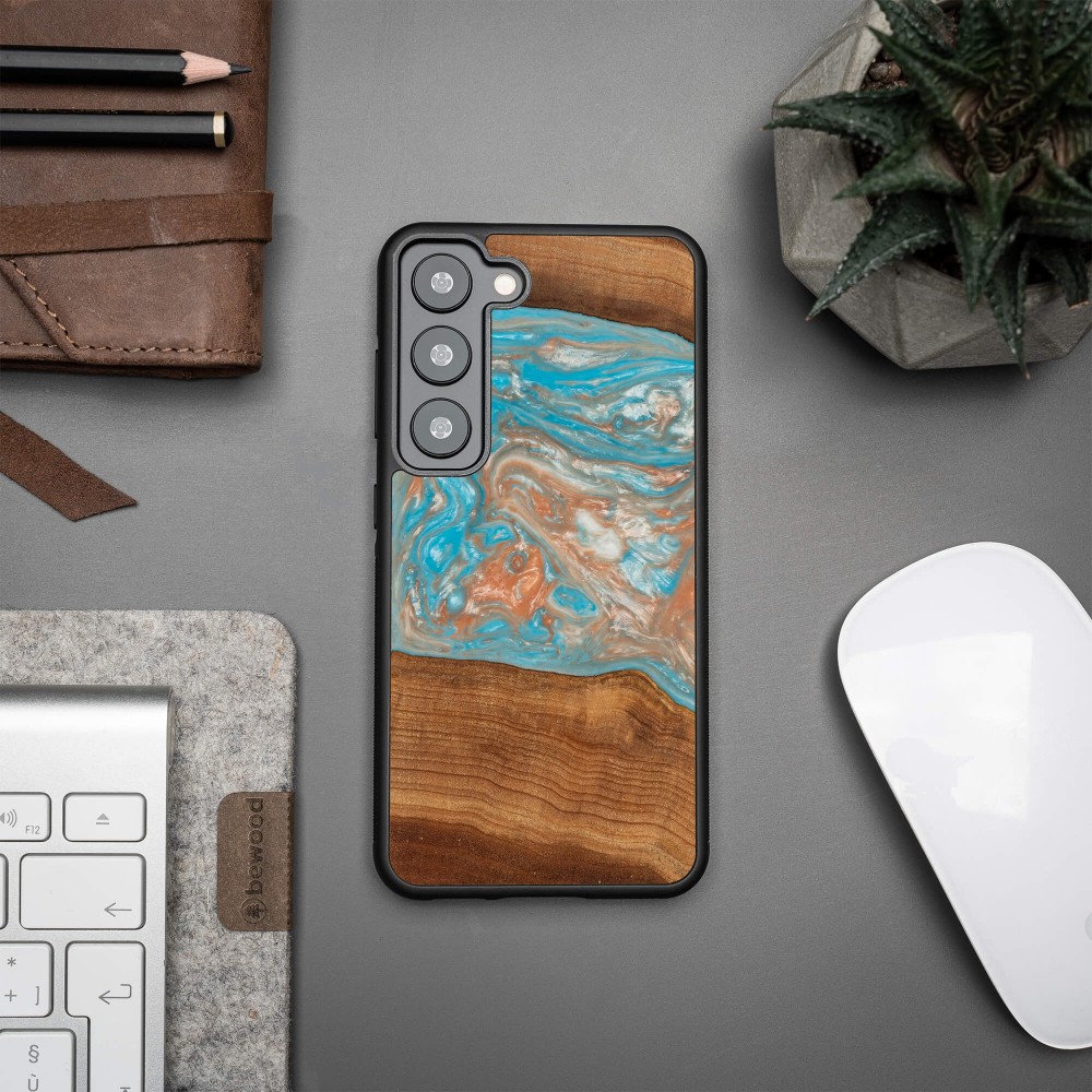 Etui Bewood Unique na Samsung Galaxy S23 - Planets - Saturn (2)