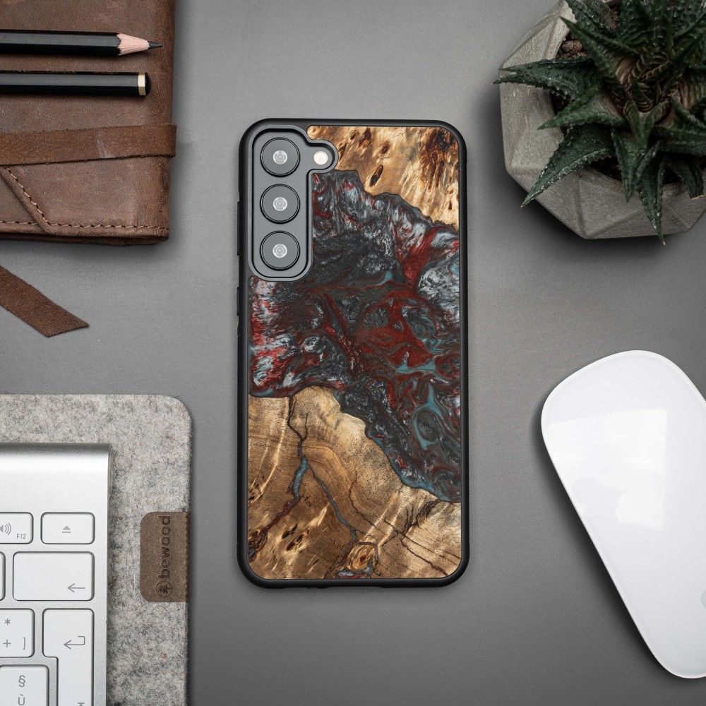 Etui Bewood Unique na Samsung Galaxy S23 Plus - Planets - Pluton (2)