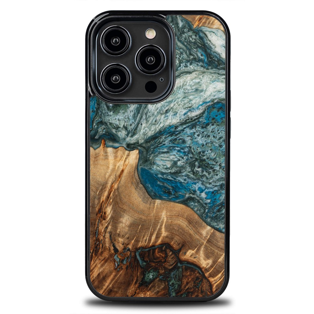 Etui Bewood Unique na iPhone 14 Pro - Planets - Ziemia (1)