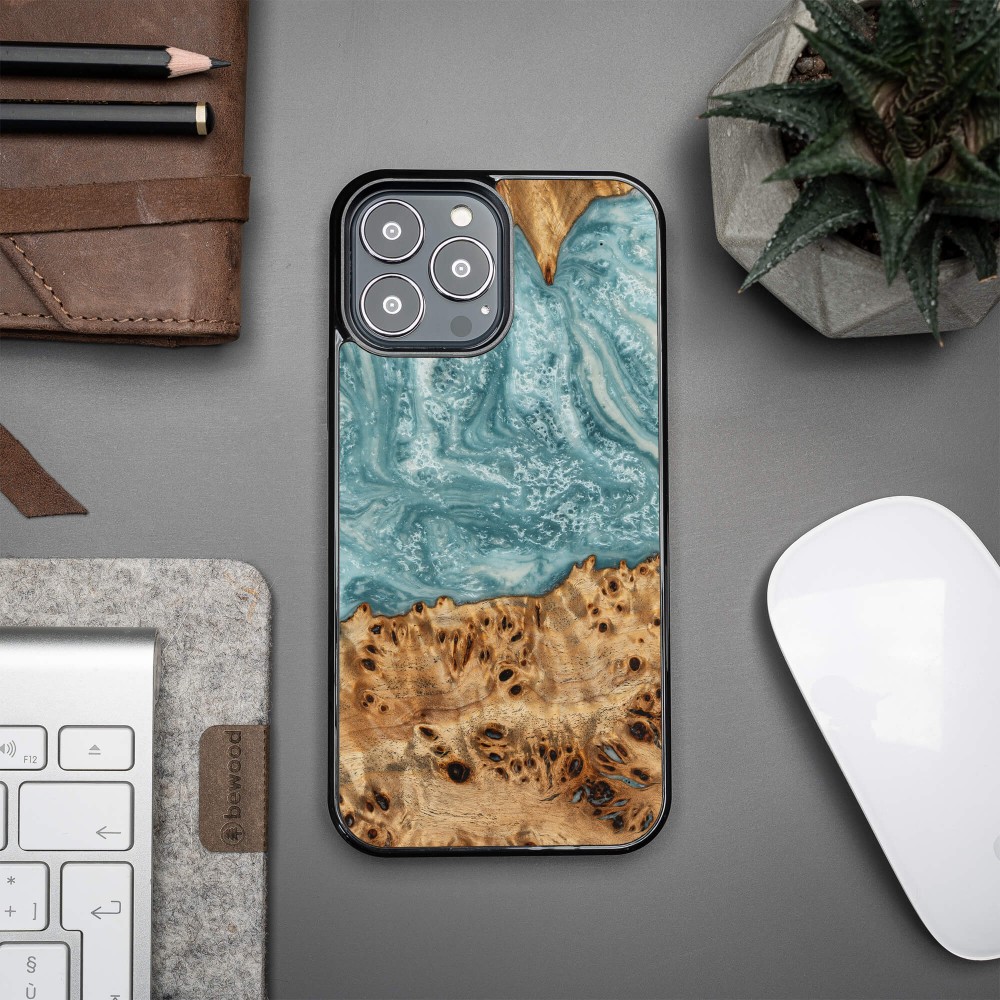 Etui Bewood Unique na iPhone 13 Pro Max - Planets - Uran (2)