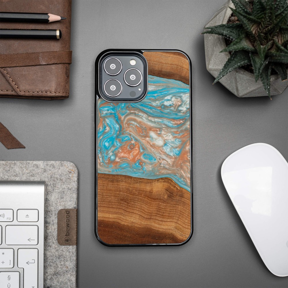 Etui Bewood Unique na iPhone 13 Pro Max - Planets - Saturn (2)