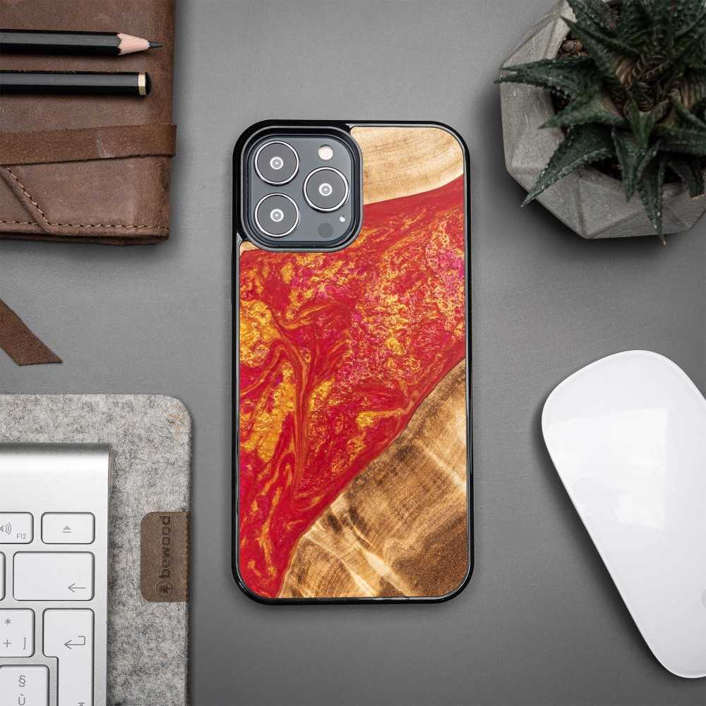 Etui Bewood Unique na iPhone 13 Pro Max - Neons - Paris (2)