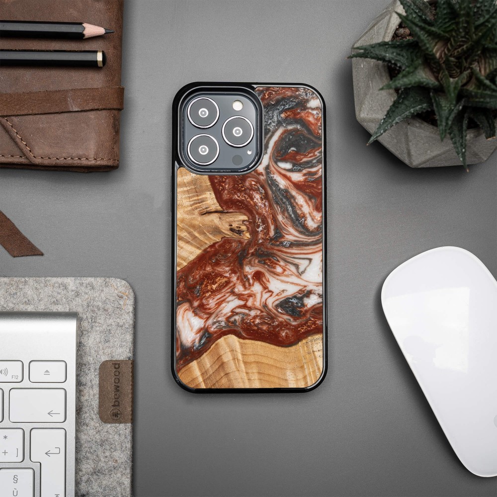 Etui Bewood Unique na iPhone 13 Pro - Planets - Wenus (2)