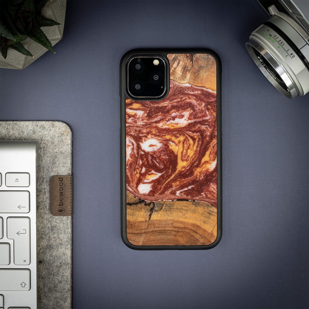 Etui Bewood Unique na iPhone 11 Pro - Planets - Mars (2)