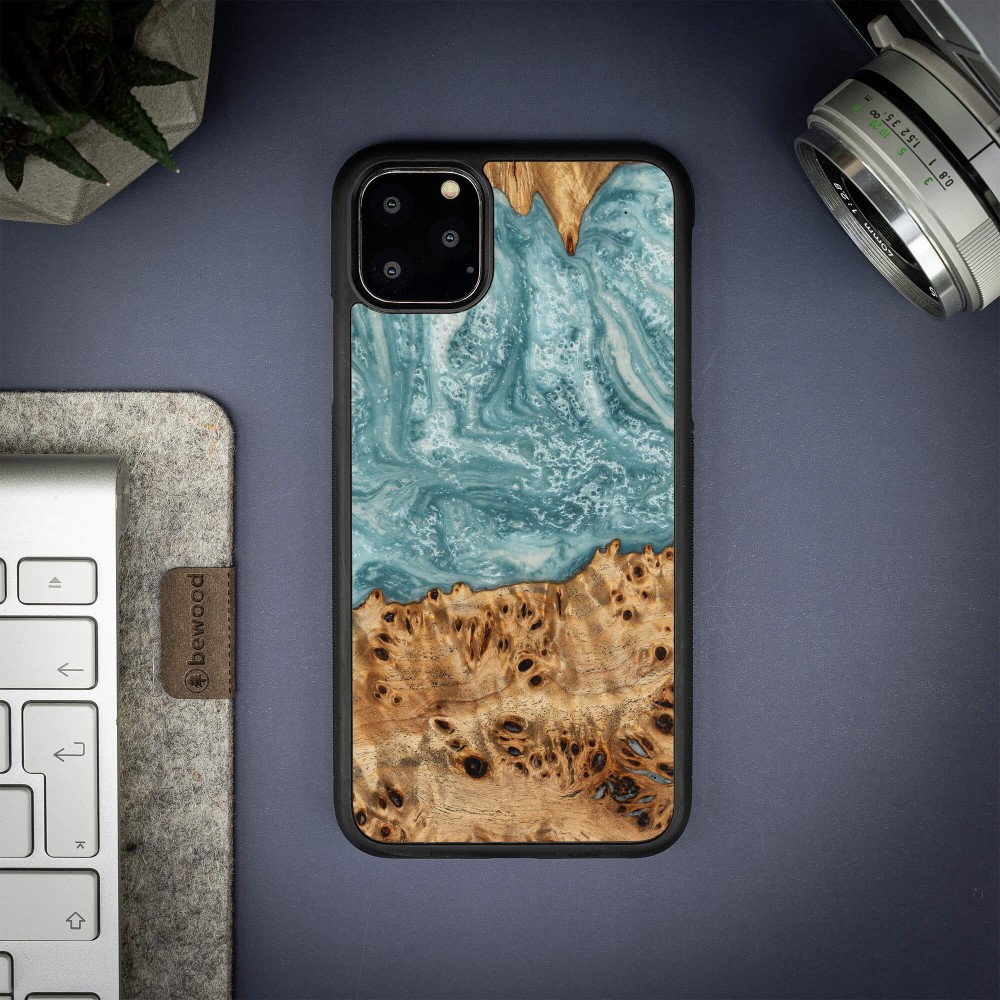 Etui Bewood Unique na iPhone 11 Pro Max - Planets - Uran (2)
