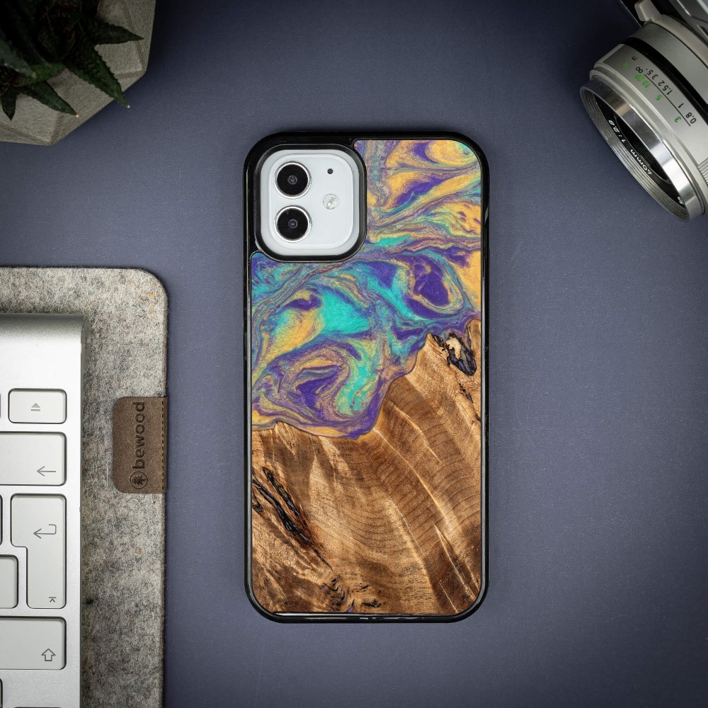 Etui Bewood Unique na iPhone 12 / 12 Pro - Planets - Merkury (2)