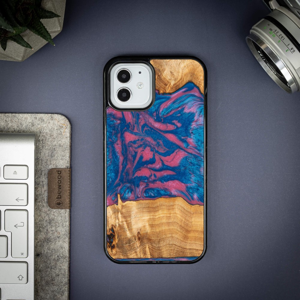 Etui Bewood Unique na iPhone 12 / 12 Pro - Neons - Vegas (2)