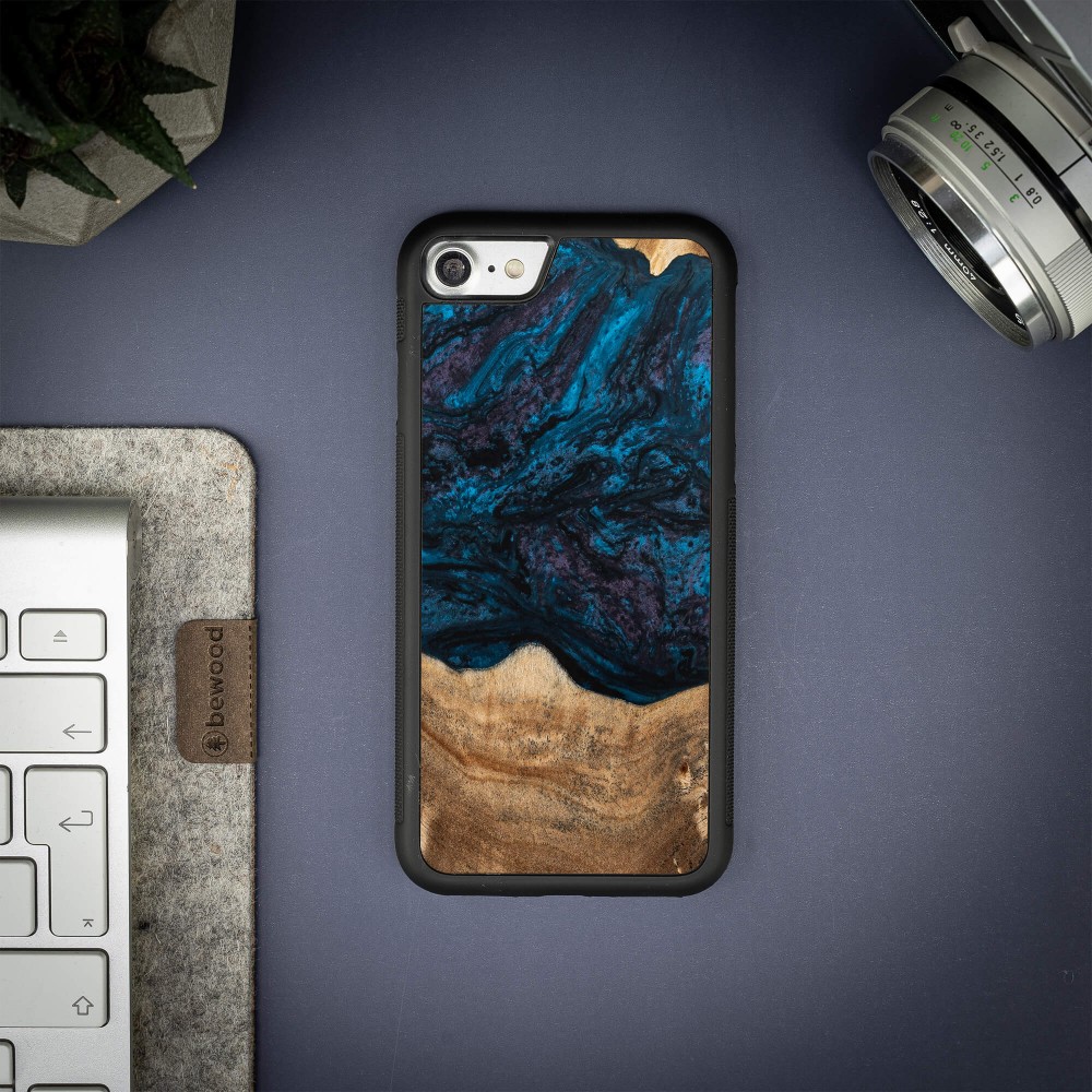 Etui Bewood Unique na iPhone 7/8  SE 2020 / 2022 - Planets - Neptun (2)