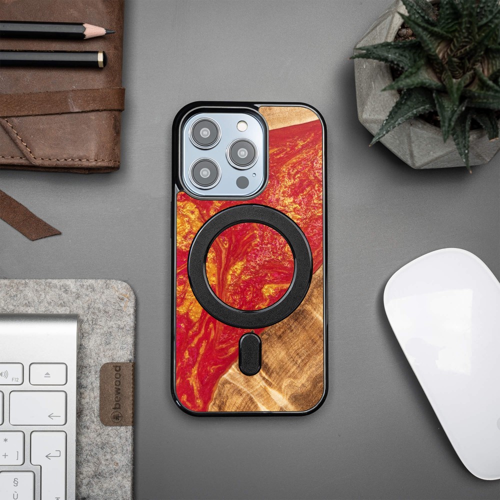 Etui Bewood Unique na iPhone 14 Pro - Neons - Paris z MagSafe (3)