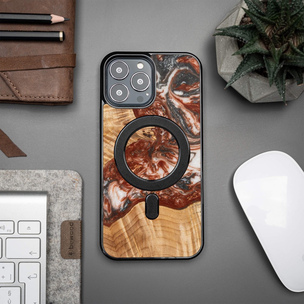 Etui Bewood Unique na iPhone 13 Pro Max - Planets - Wenus z MagSafe (3)