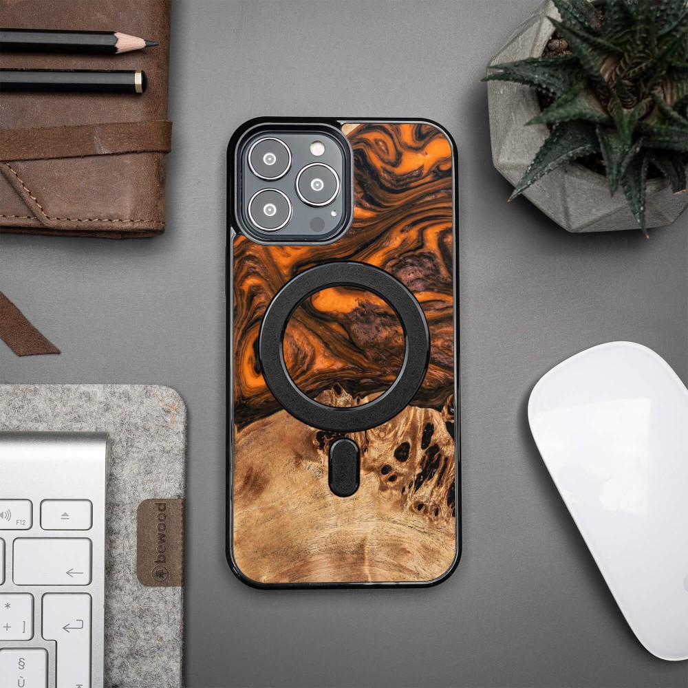Bewood Resin Case - iPhone 13 Pro Max - Orange - MagSafe (3)