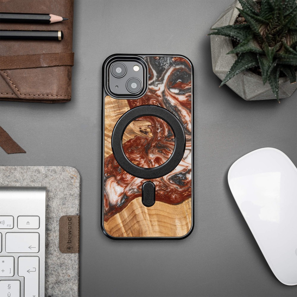 Etui Bewood Unique na iPhone 13 - Planets - Wenus z MagSafe (3)
