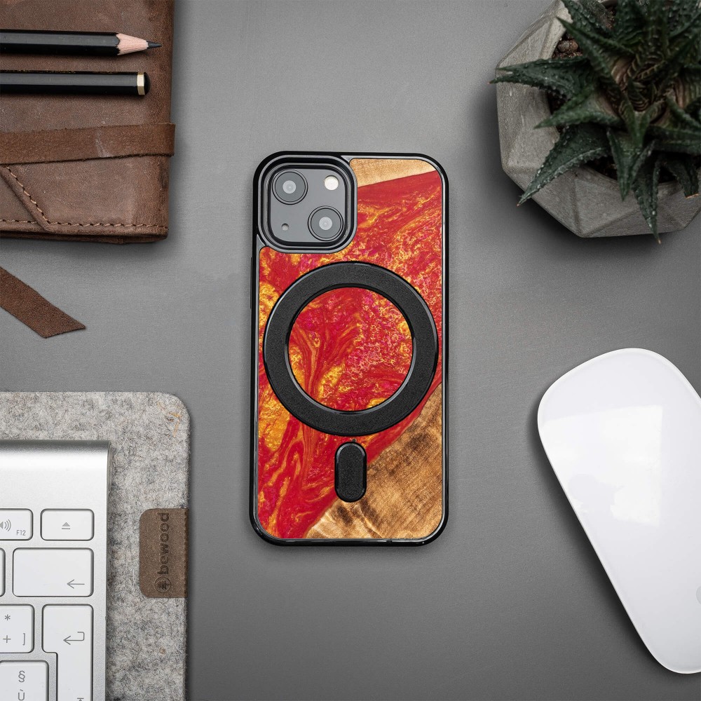 Etui Bewood Unique na iPhone 13 Mini - Neons - Paris z MagSafe (3)