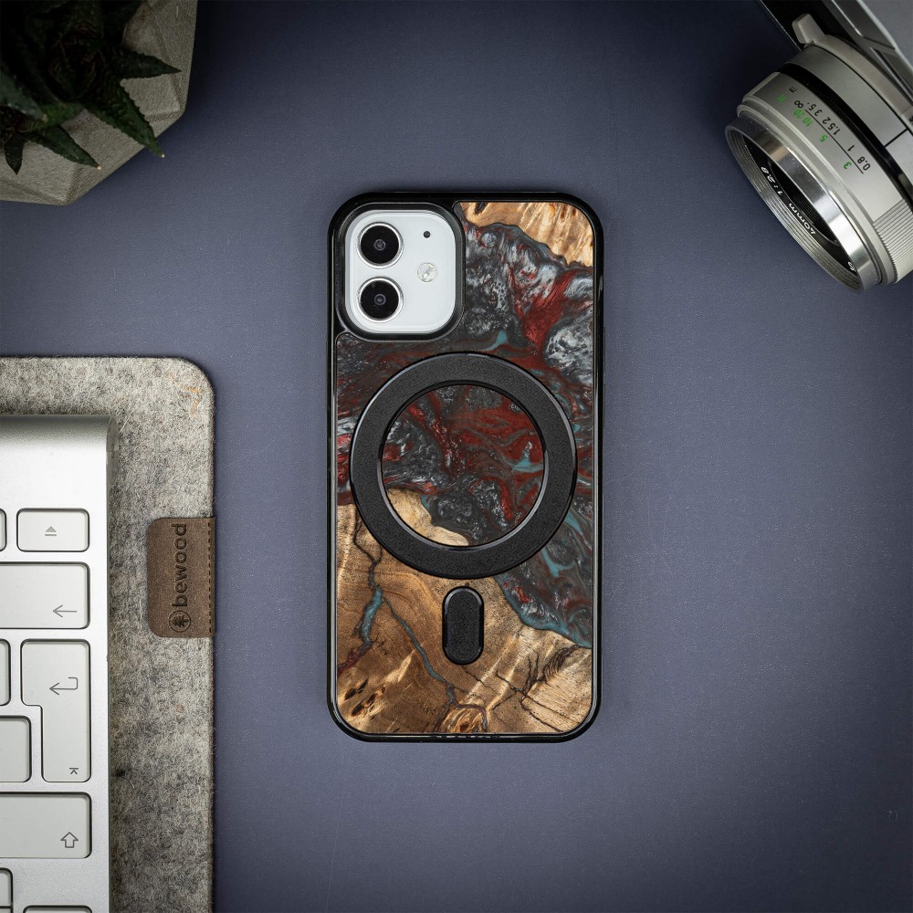Etui Bewood Unique na iPhone 12 Mini - Planets - Pluton z MagSafe (3)