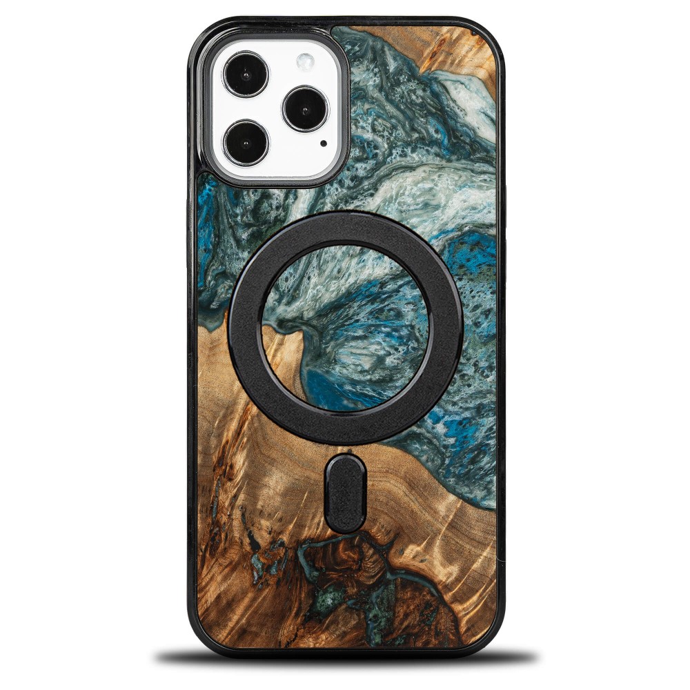Etui Bewood Unique na iPhone 12 Pro Max - Planets - Ziemia z MagSafe (1)