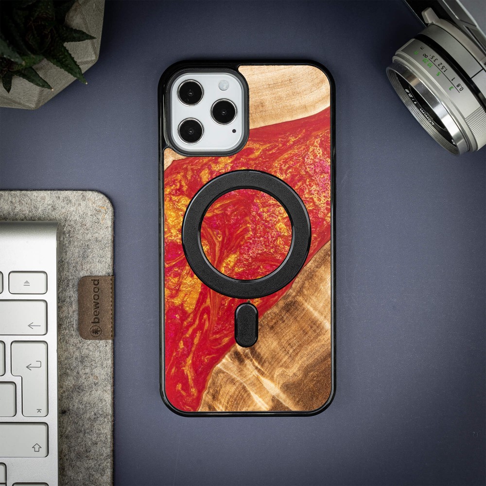Etui Bewood Unique na iPhone 12 Pro Max - Neons - Paris z MagSafe (3)