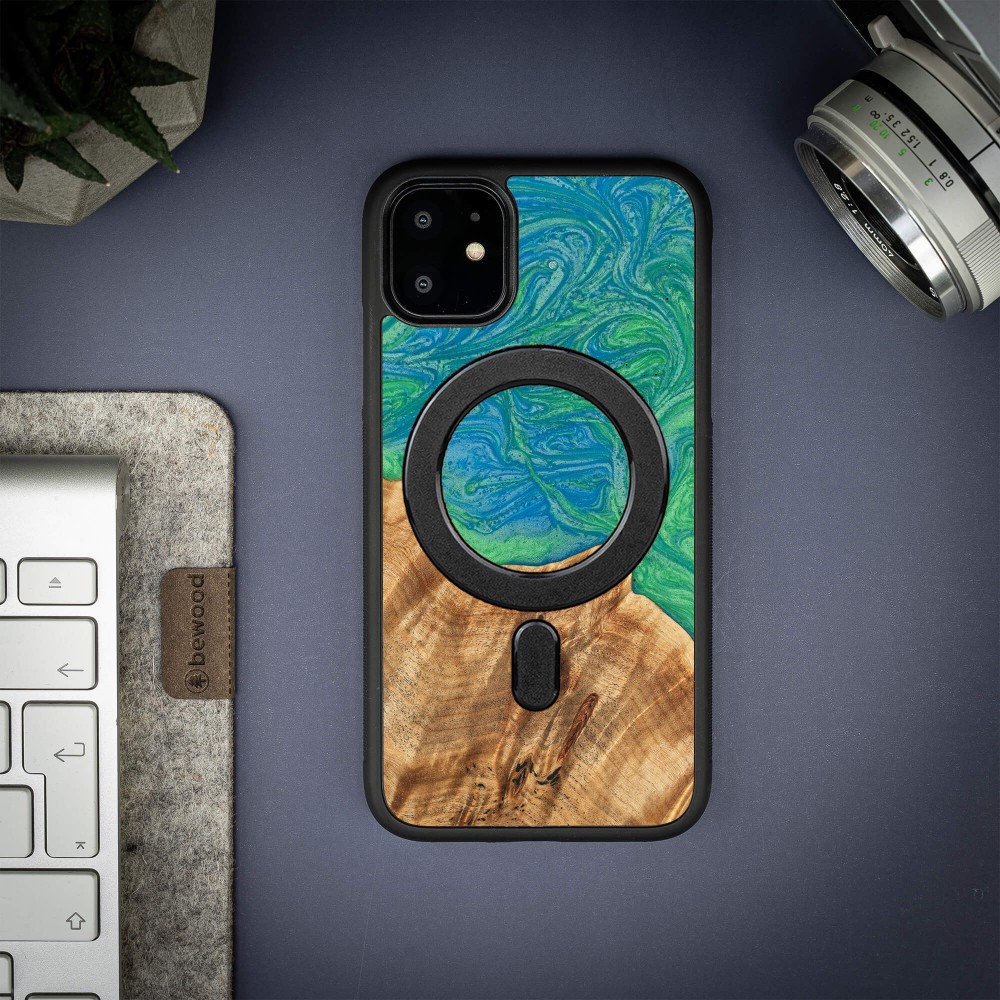 Etui Bewood Unique na iPhone 11 - Neons - Tokyo z MagSafe (3)