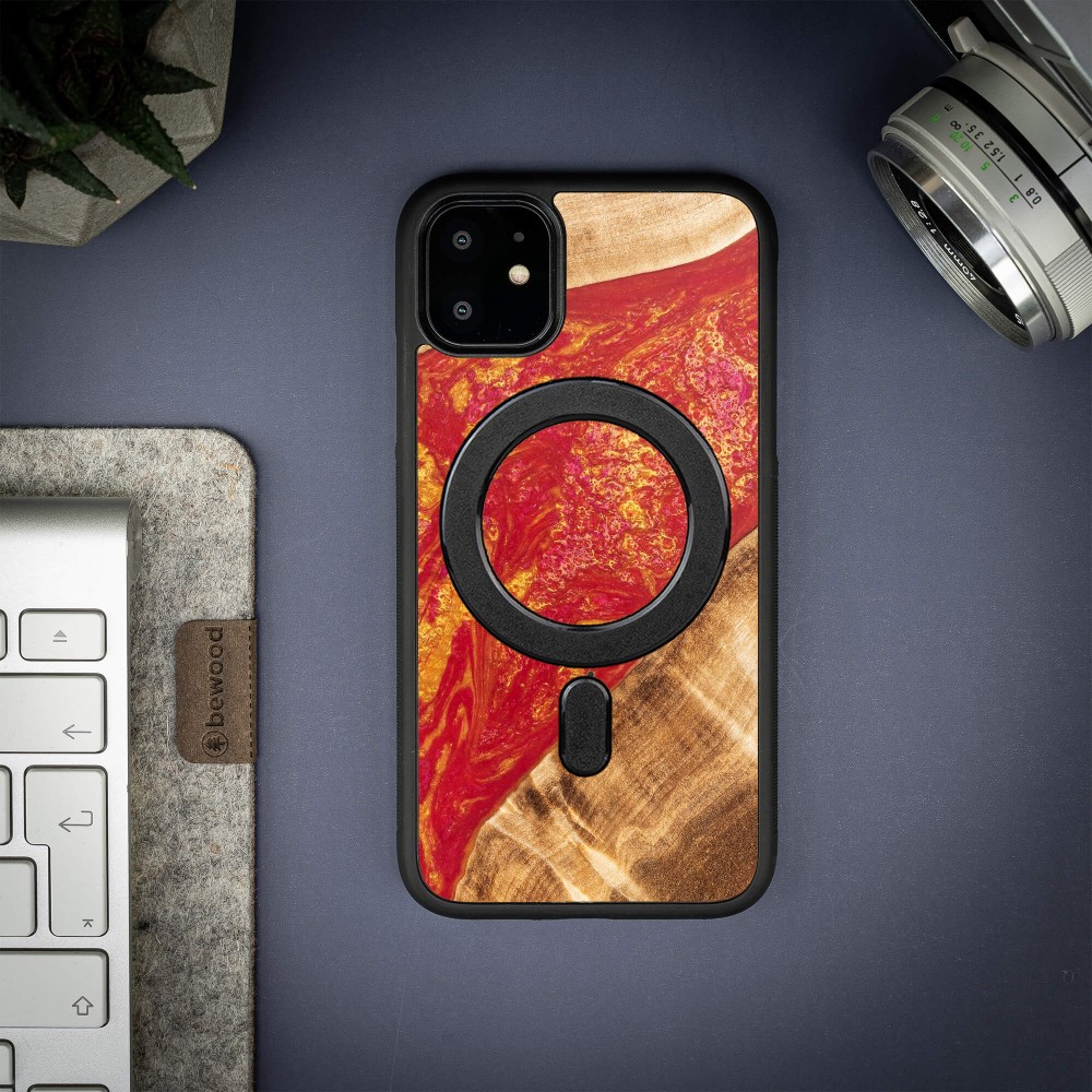 Etui Bewood Unique na iPhone 11 - Neons - Paris z MagSafe (3)