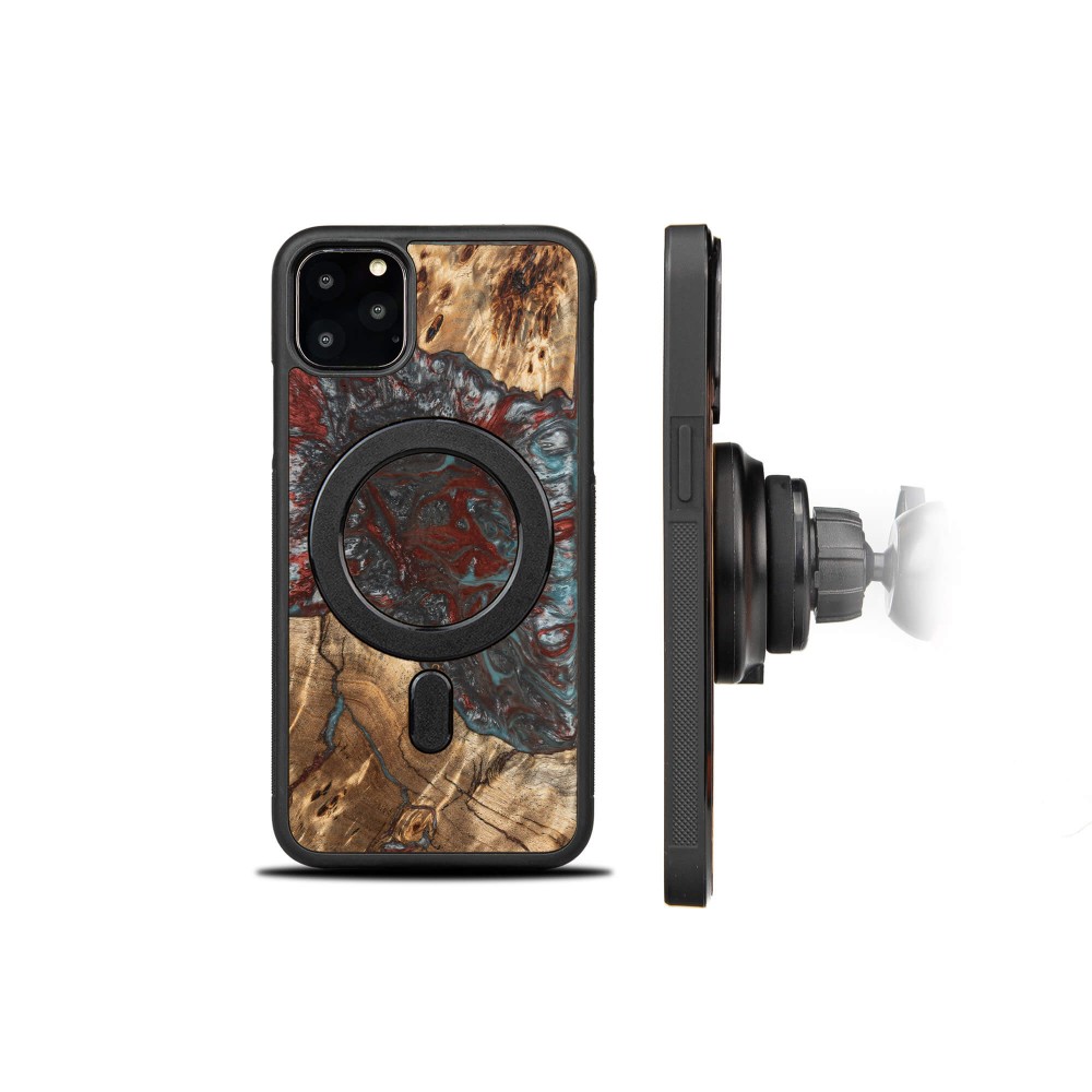 Etui Bewood Unique na iPhone 11 Pro Max - Planets - Pluton z MagSafe (2)