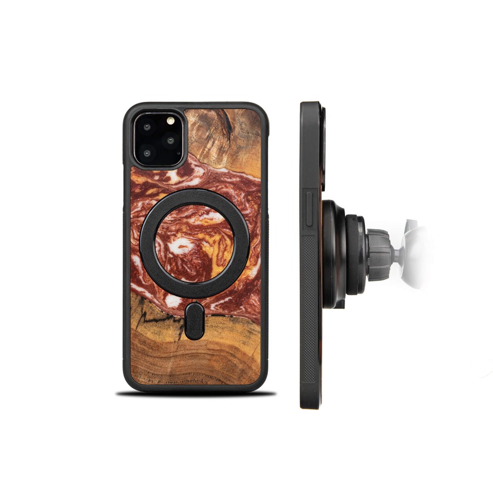 Etui Bewood Unique na iPhone 11 Pro Max - Planets - Mars z MagSafe (2)