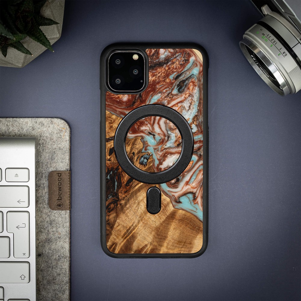 Etui Bewood Unique na iPhone 11 Pro Max - Planets - Jowisz z MagSafe (3)