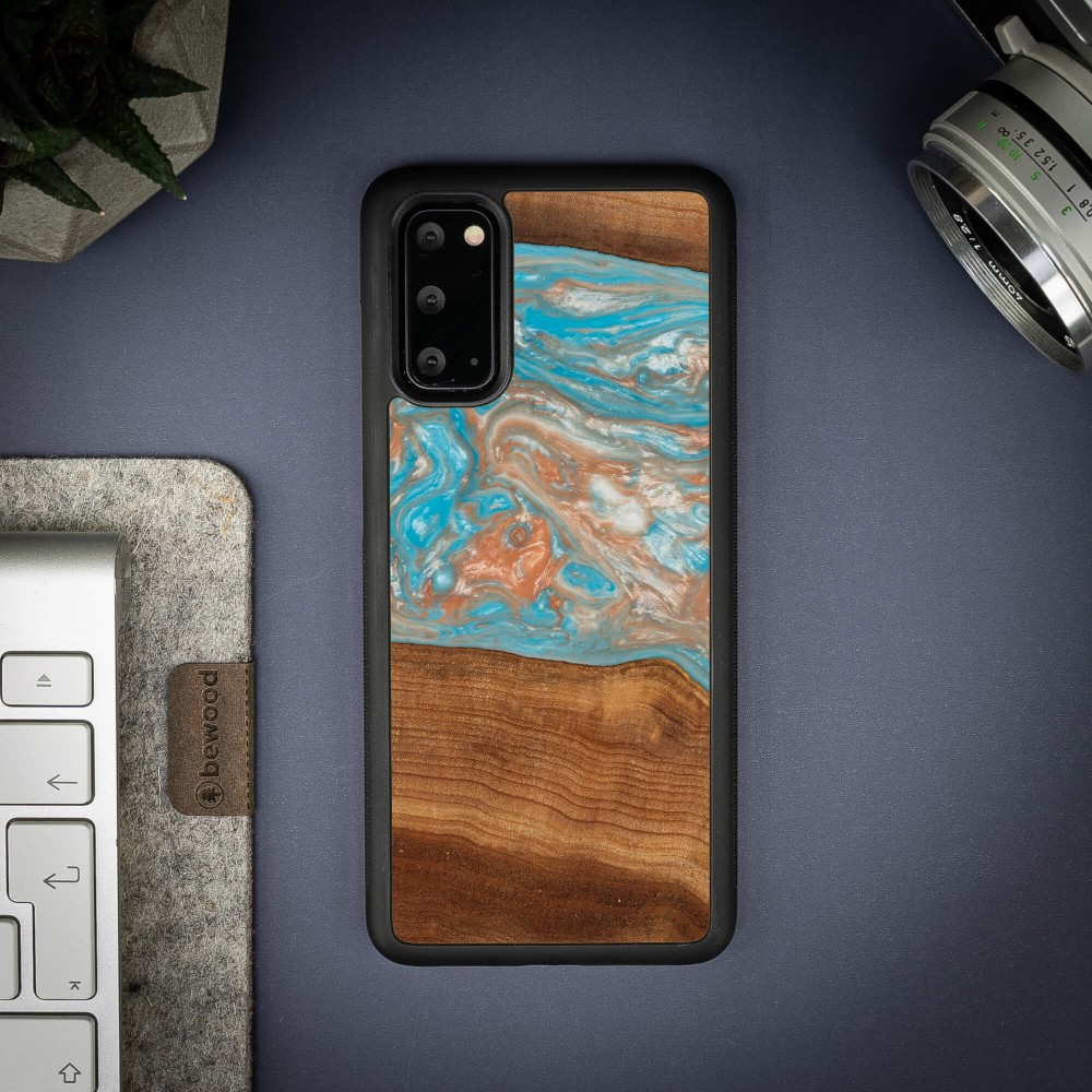 Etui Bewood Unique na Samsung Galaxy S20 - Planets - Saturn (2)