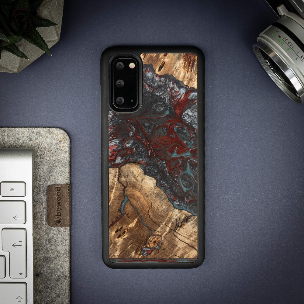 Etui Bewood Unique na Samsung Galaxy S20 - Planets - Pluton (2)