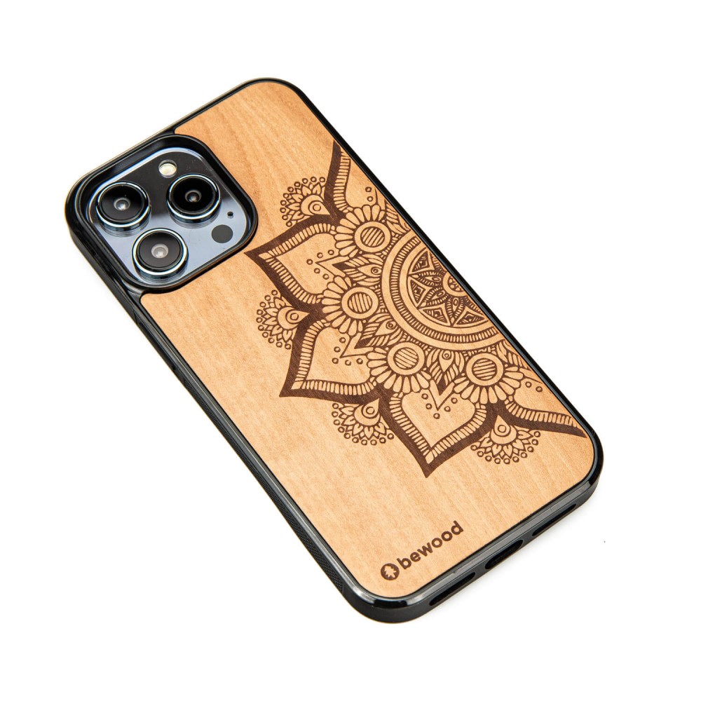 Drewniane Etui Bewood do iPhone 15 Pro Max MANDALA JABŁOŃ (2)