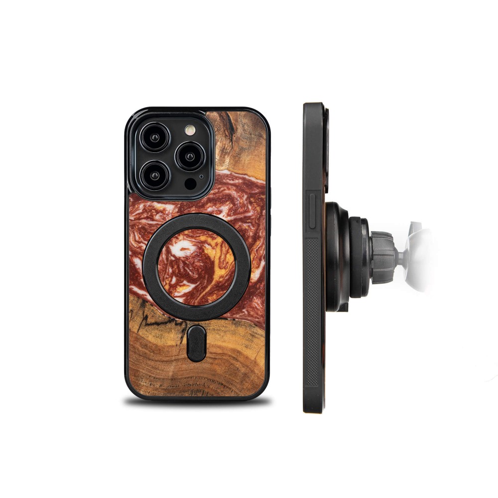 Etui Bewood Unique do iPhone 15 Pro - Planets - Mars z MagSafe (2)