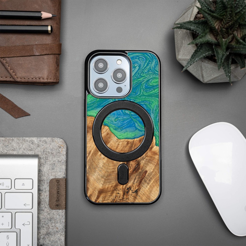 Etui Bewood Unique do iPhone 15 Pro - Neons - Tokyo z MagSafe (3)