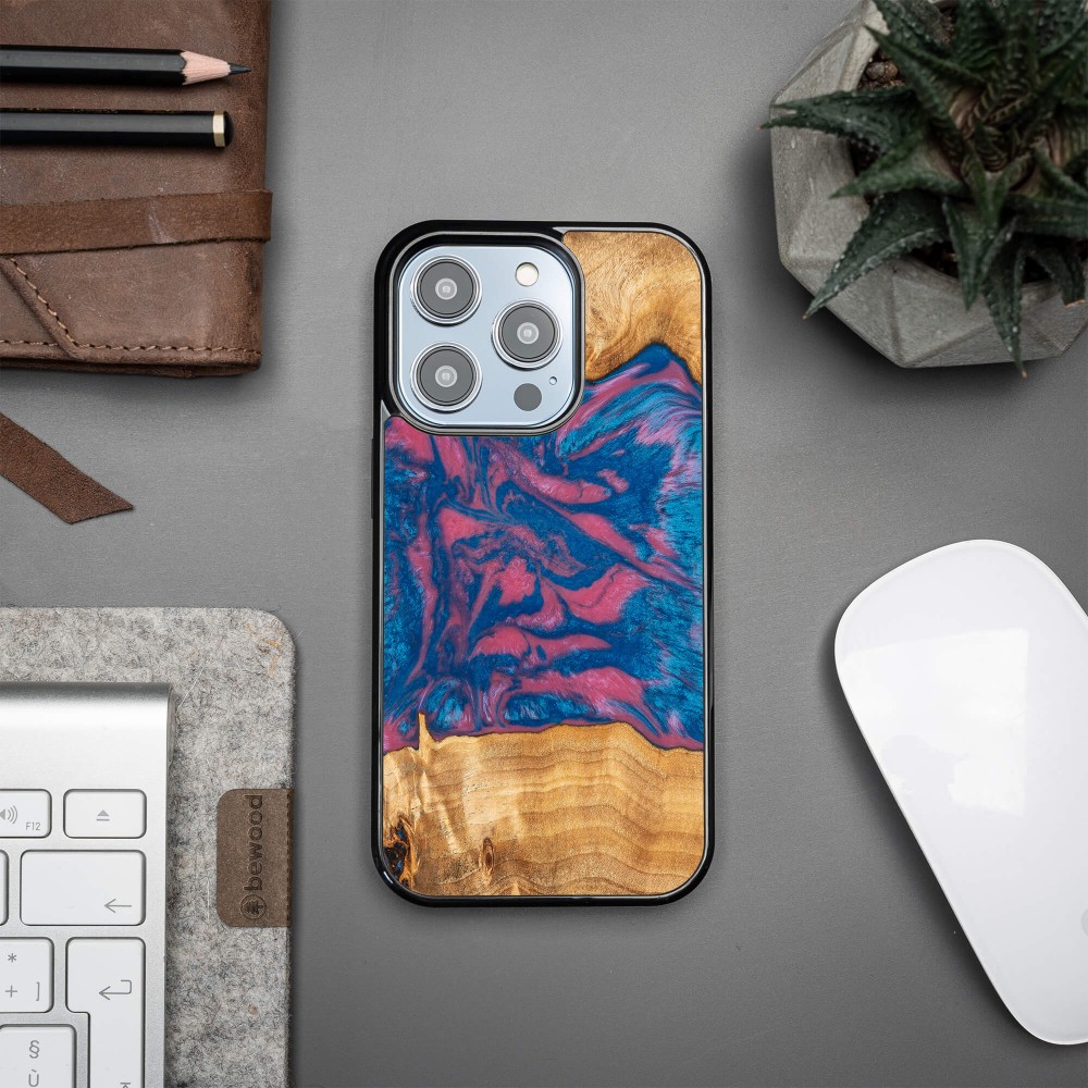 Etui Bewood Unique do iPhone 15 Pro - Neons - Vegas (2)