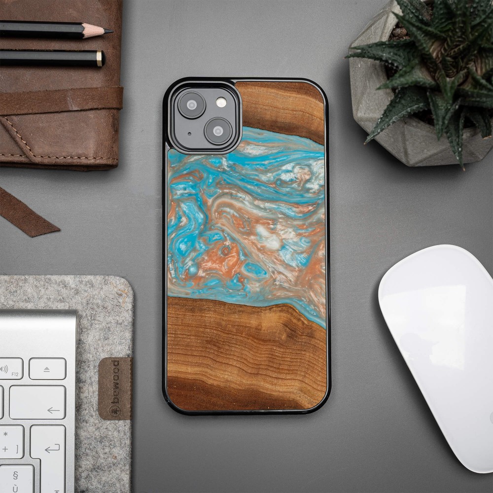 Etui Bewood Unique do iPhone 15 Plus - Planets - Saturn (2)