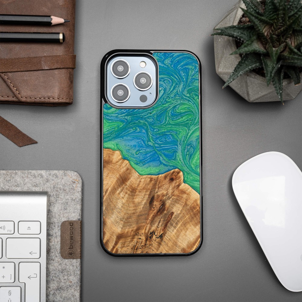 Etui Bewood Unique do iPhone 15 Pro Max - Neons - Tokyo (2)