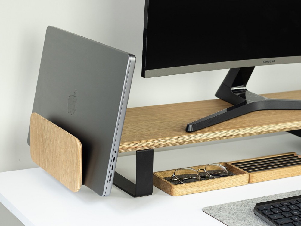 Uchwyt na laptop - Bewood Laptop Holder - Black - Dąb (1)