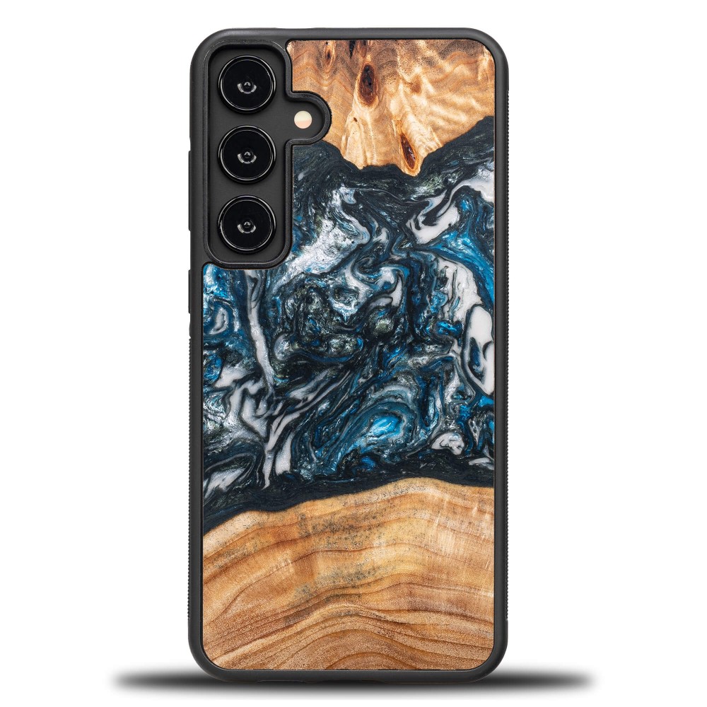 Etui Bewood Unique na Samsung Galaxy S24 Plus - Planets - Ziemia (3)