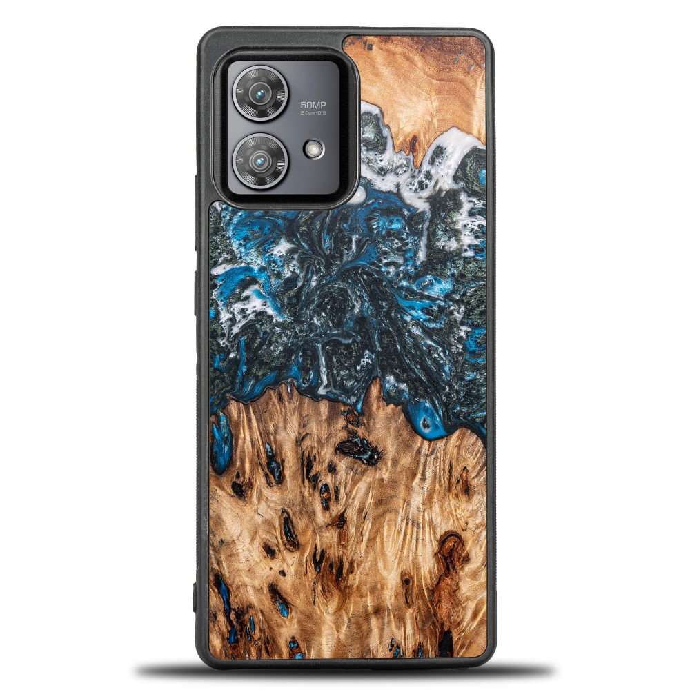 Etui Bewood Unique na Motorola Edge 40 Neo - Planets - Ziemia (3)