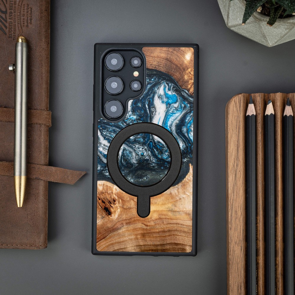 Bewood Resin Case - Samsung Galaxy S24 Ultra - Planets - Earth - MagSafe (3)