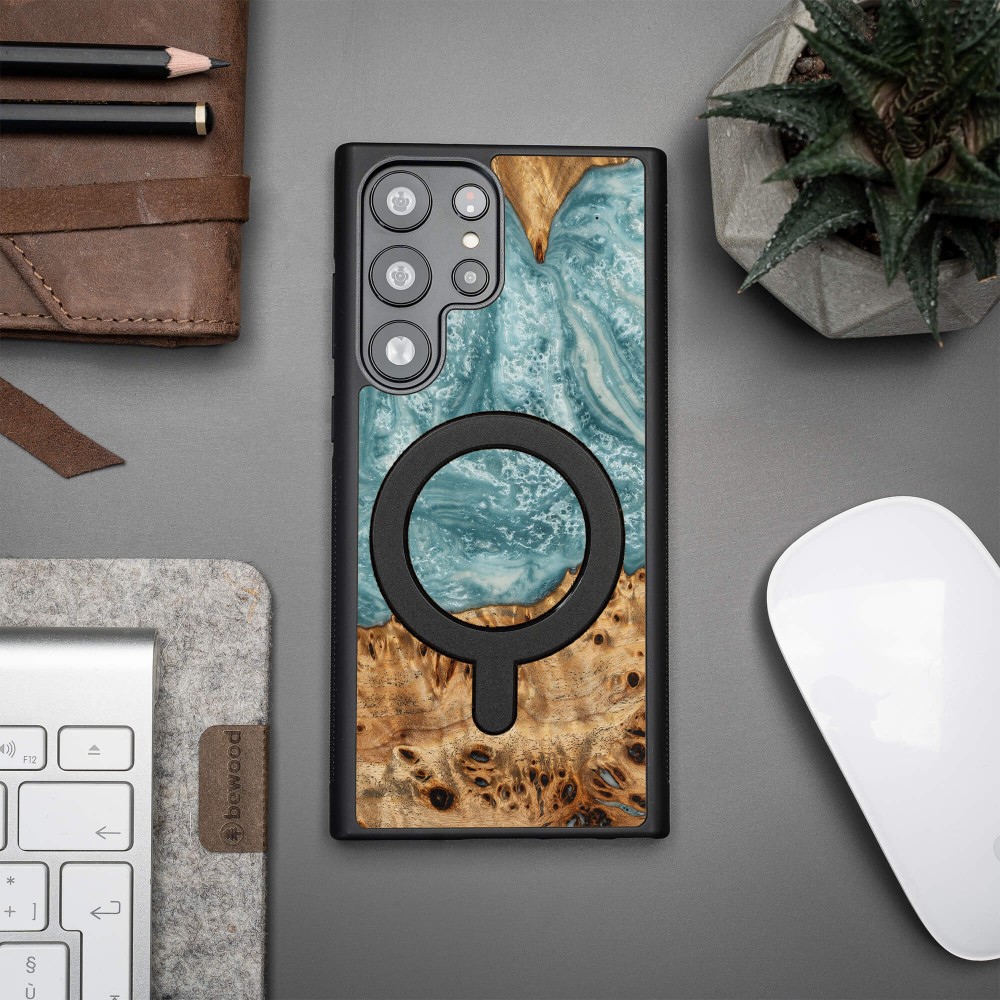 Bewood Resin Case - Samsung Galaxy S23 Ultra - Planets - Uranus - MagSafe (3)