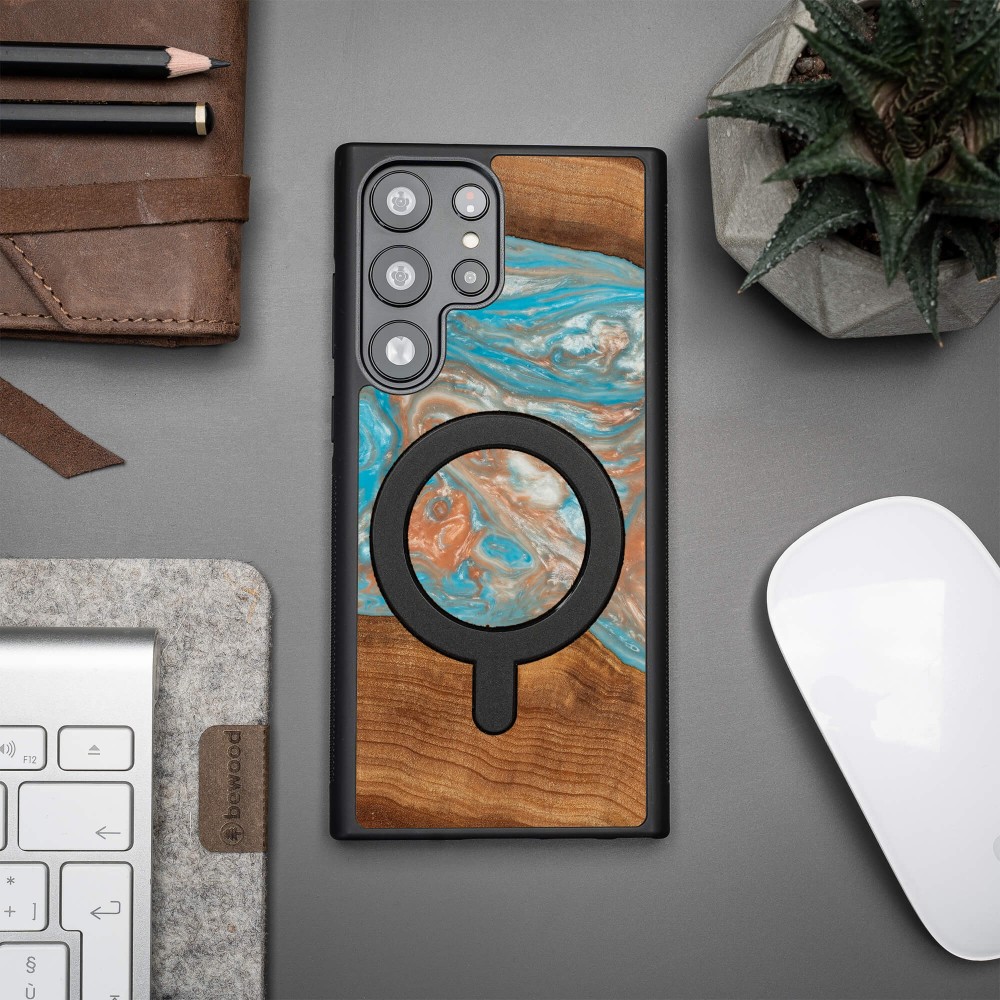 Etui Bewood Unique na Samsung Galaxy S23 Ultra - Planets - Saturn z MagSafe (3)