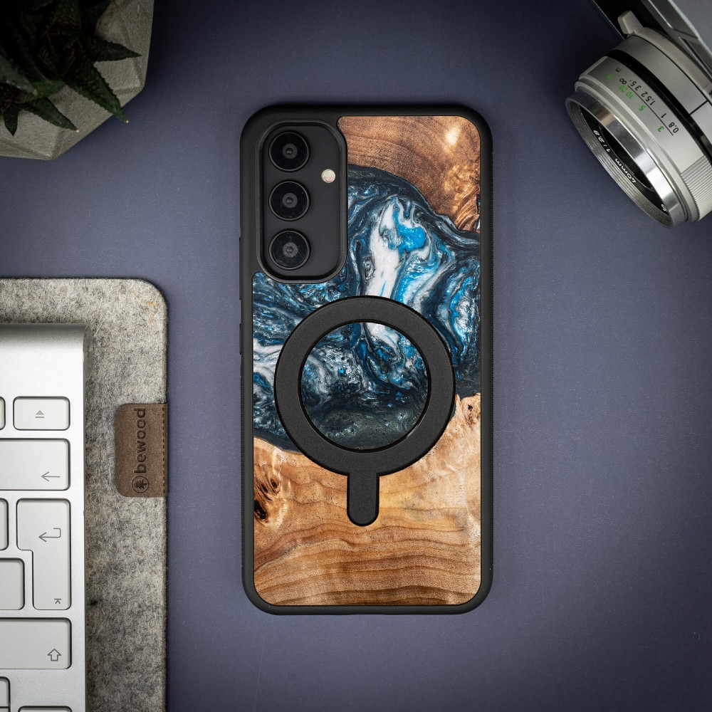Etui Bewood Unique na Samsung Galaxy A54 5G - Planets - Ziemia z MagSafe (3)