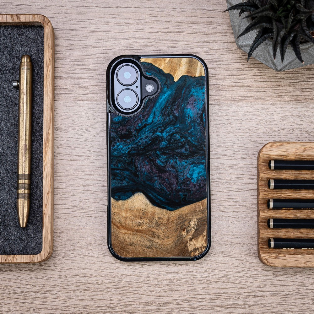 Etui Bewood Unique do iPhone 16 - Planets - Neptun (3)