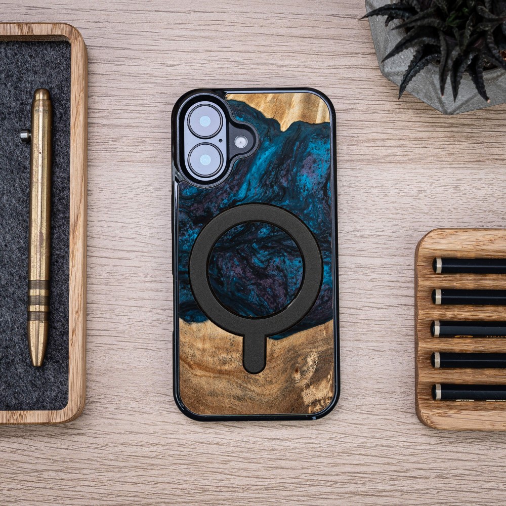 Etui Bewood Unique do iPhone 16 - Planets - Neptun z MagSafe (4)